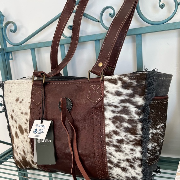 🌺New Myra Bag Canvas & Cowhide & Leather Tote satchel concho tassel western boho - Picture 6 of 15